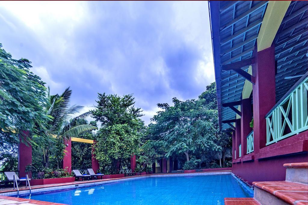 The Harbor Lights Palace Sihanoukville Bagian luar foto